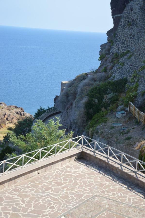 Апартаменти Miramare 22 Кастельсардо Екстер'єр фото